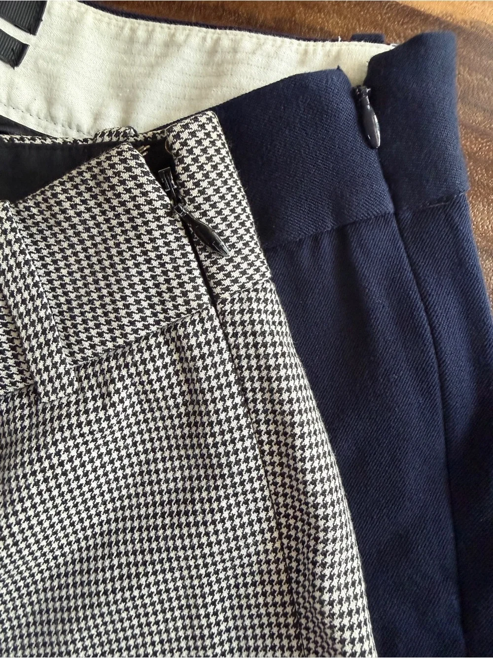 Set of 2 J.Crew Women’s Navy Black-White Houndstooth Stretch Ankle Pants 00